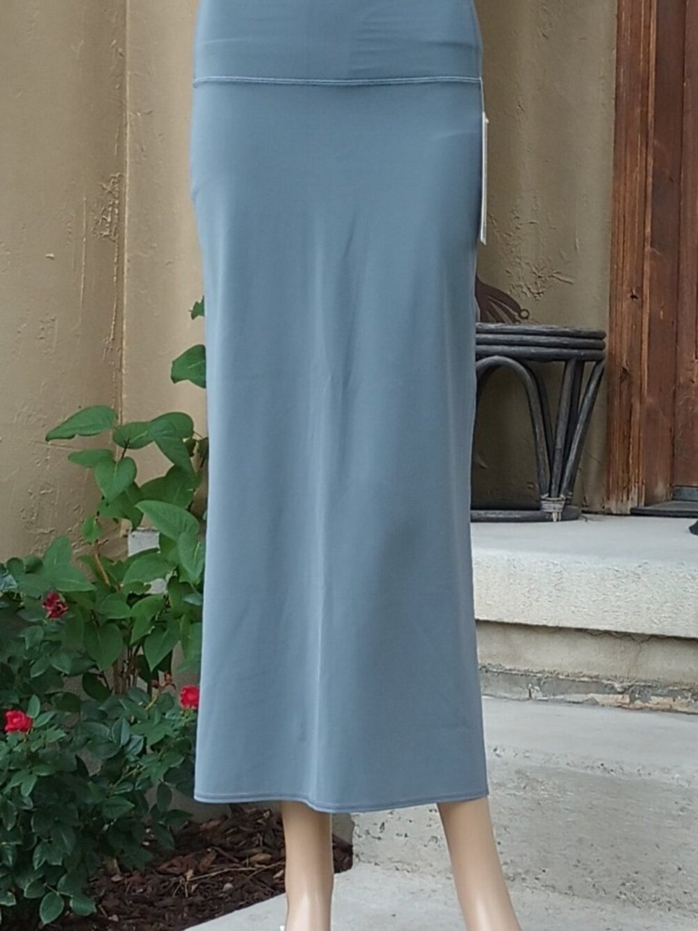 Long Skirt by Lululemon (Nulu Slim Fit High Rise Maxi Skirt) XS, gray color, NWT